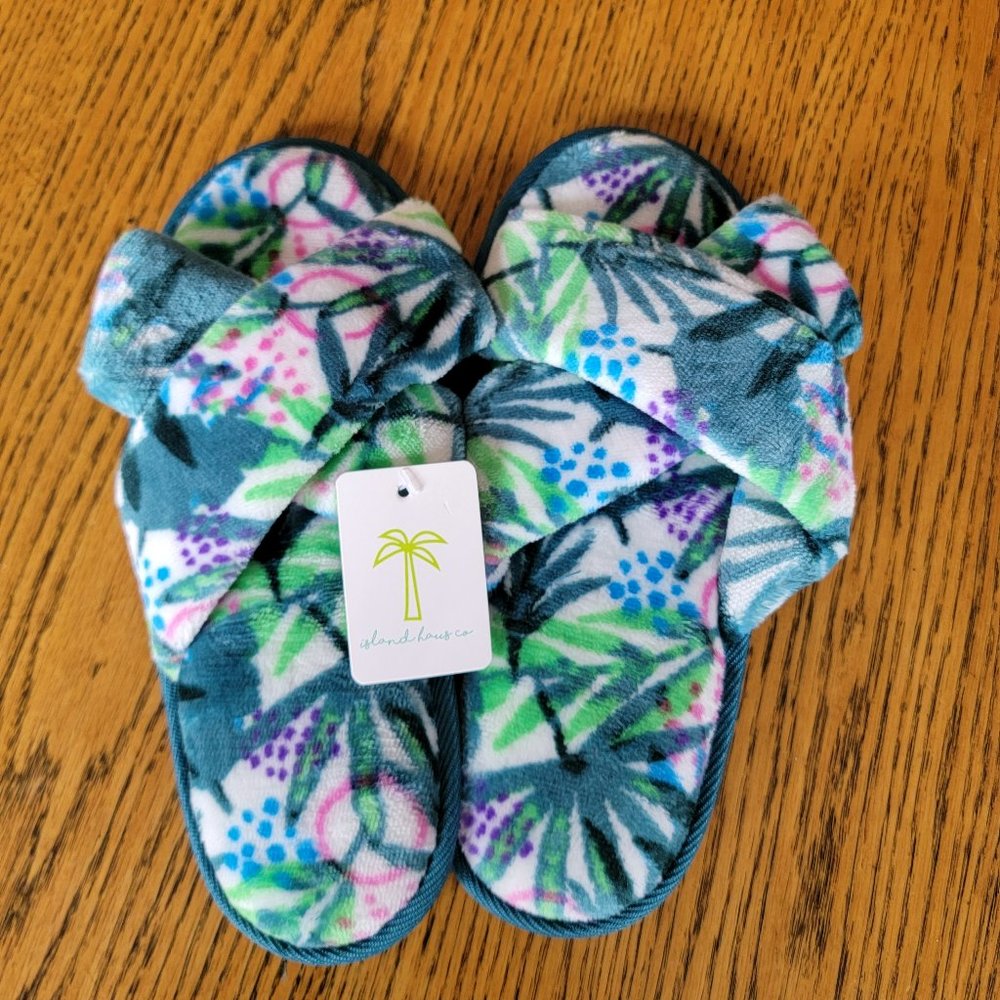 Slippers Island Time Beach Green Pink Palm Tree New S/M